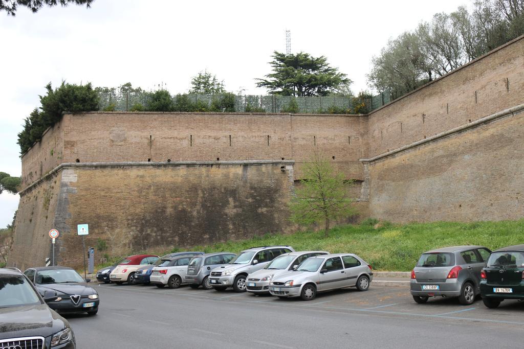 Le Fontane Di Roma Hotel Exterior foto